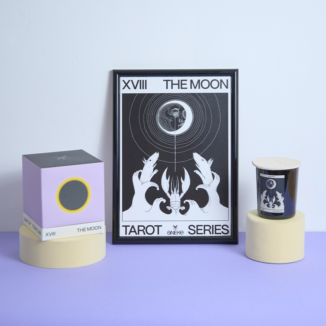 bundle of the particular scented candle aneke the moon with poster and candle cover