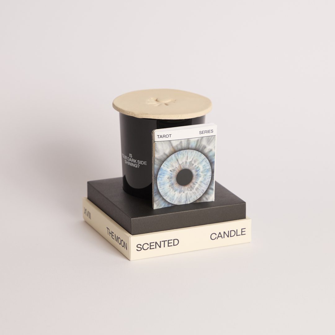 aneke decorative scented candle with tarot card and the moon candle cover